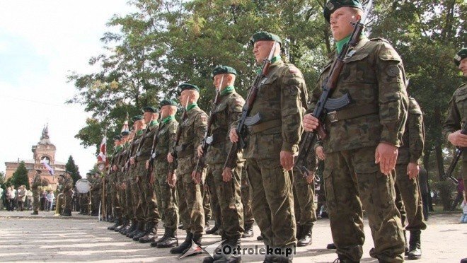 Święto V Pułku Ułanów Zasławskich (18.09.2011) - zdjęcie #51 - eOstroleka.pl