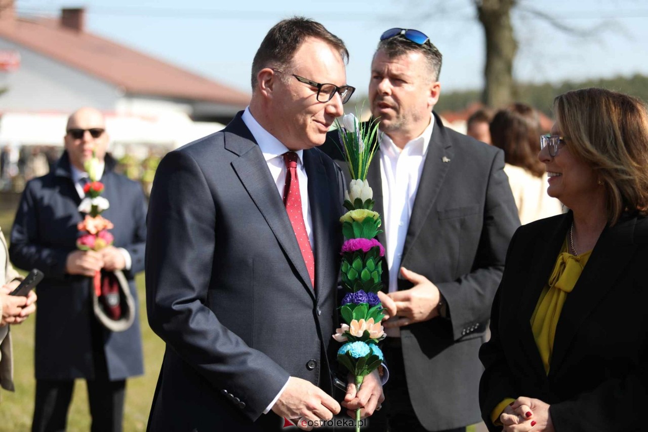 Niedziela Palmowa 2025 w Łysych [13.04.2025] - zdjęcie #554 - eOstroleka.pl