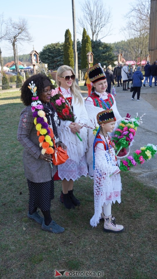 Niedziela Palmowa 2025 w Łysych [13.04.2025] - zdjęcie #491 - eOstroleka.pl