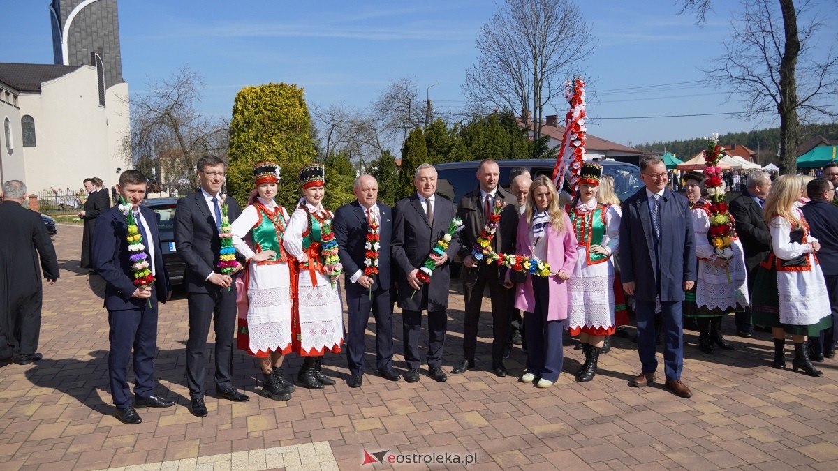 Niedziela Palmowa 2025 w Łysych [13.04.2025] - zdjęcie #481 - eOstroleka.pl
