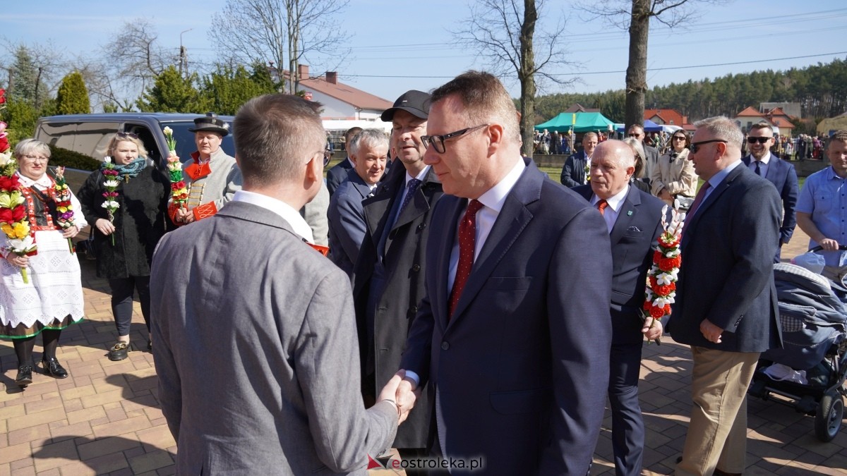 Niedziela Palmowa 2025 w Łysych [13.04.2025] - zdjęcie #392 - eOstroleka.pl