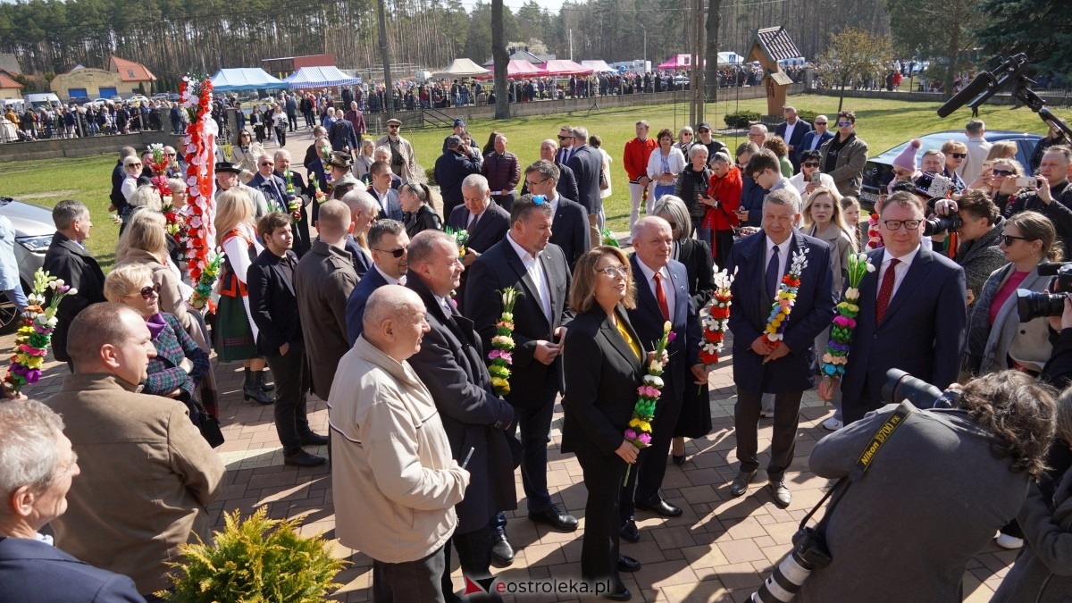 Niedziela Palmowa 2025 w Łysych [13.04.2025] - zdjęcie #344 - eOstroleka.pl