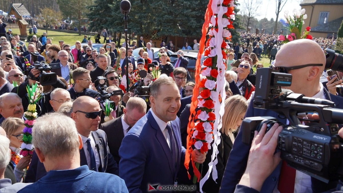 Niedziela Palmowa 2025 w Łysych [13.04.2025] - zdjęcie #254 - eOstroleka.pl