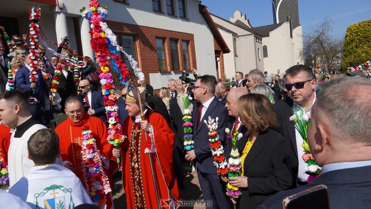 Niedziela Palmowa 2025 w Łysych [13.04.2025] - zdjęcie #230 - eOstroleka.pl