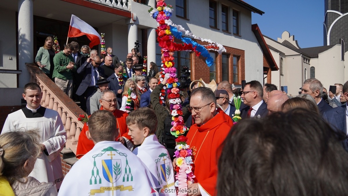 Niedziela Palmowa 2025 w Łysych [13.04.2025] - zdjęcie #227 - eOstroleka.pl