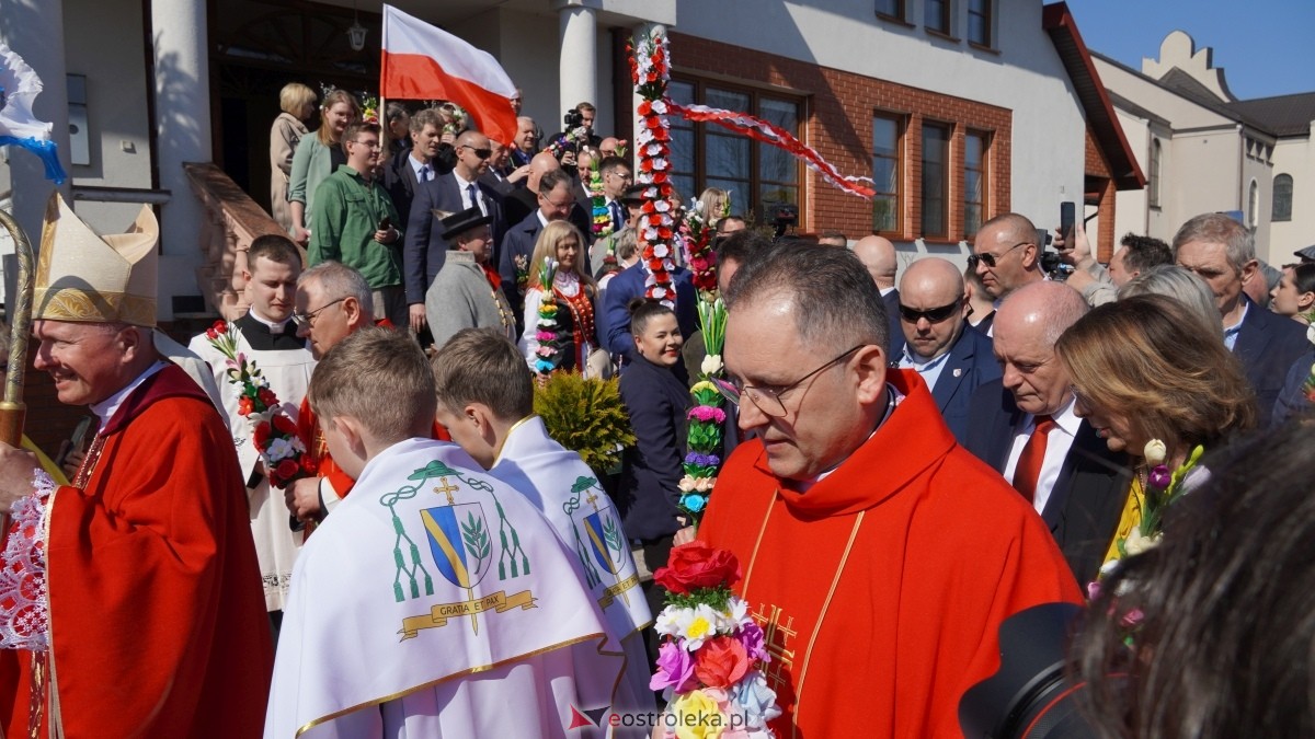 Niedziela Palmowa 2025 w Łysych [13.04.2025] - zdjęcie #225 - eOstroleka.pl