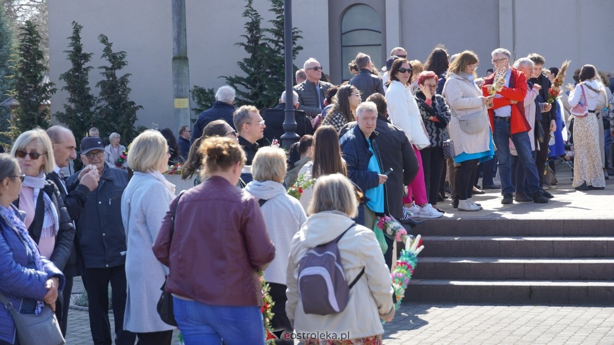 Niedziela Palmowa 2025 w Łysych [13.04.2025] - zdjęcie #210 - eOstroleka.pl