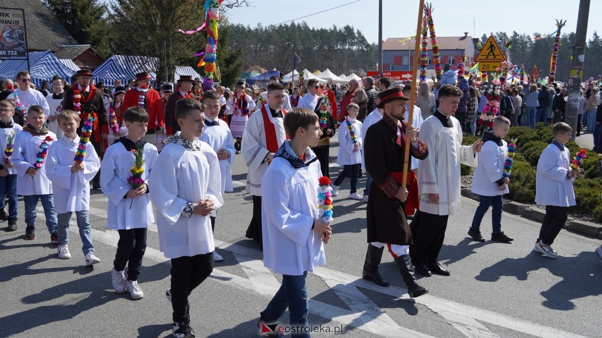 Niedziela Palmowa 2025 w Łysych [13.04.2025] - zdjęcie #197 - eOstroleka.pl