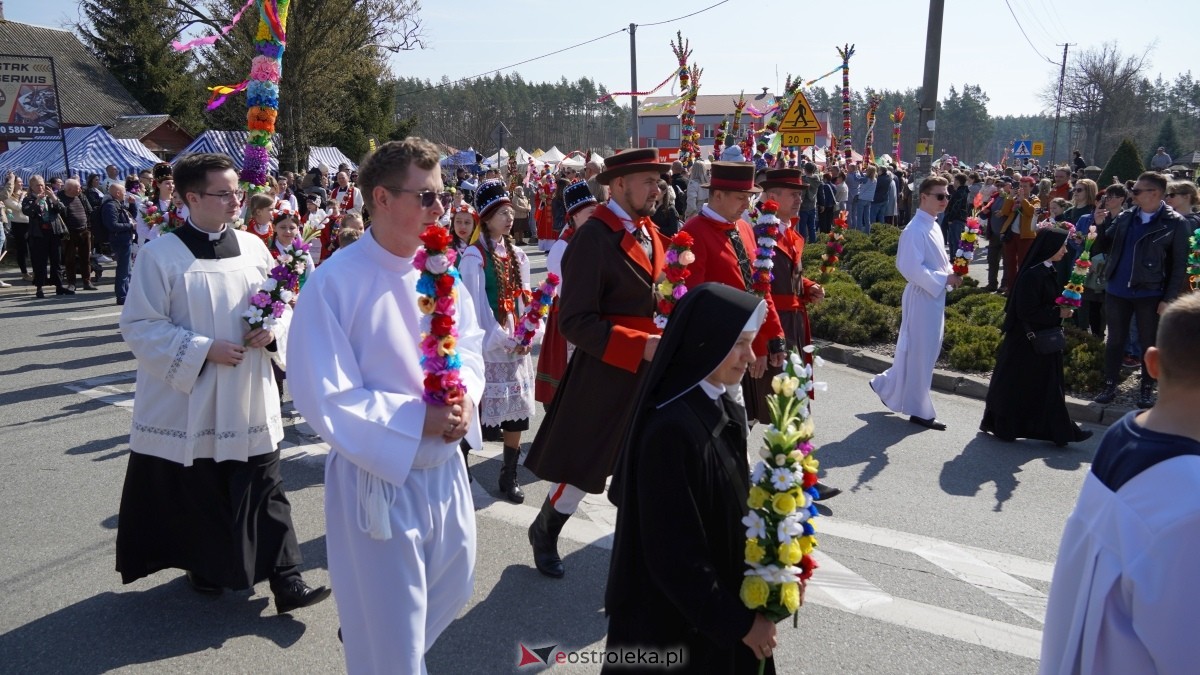 Niedziela Palmowa 2025 w Łysych [13.04.2025] - zdjęcie #195 - eOstroleka.pl