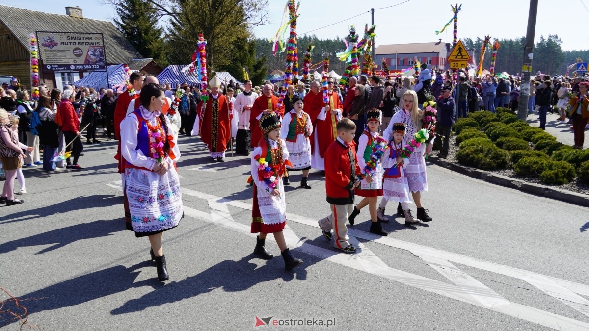 Niedziela Palmowa 2025 w Łysych [13.04.2025] - zdjęcie #186 - eOstroleka.pl