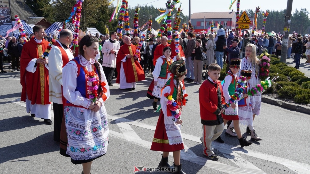 Niedziela Palmowa 2025 w Łysych [13.04.2025] - zdjęcie #184 - eOstroleka.pl