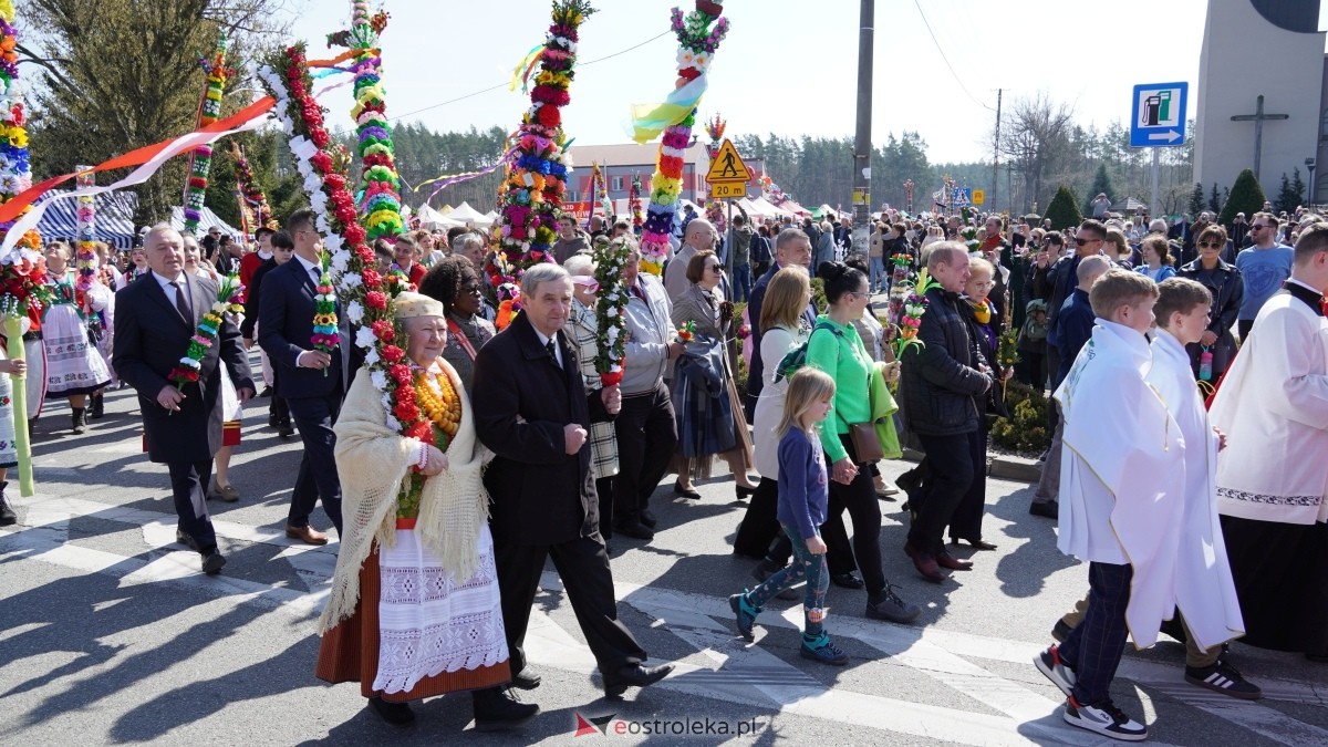 Niedziela Palmowa 2025 w Łysych [13.04.2025] - zdjęcie #175 - eOstroleka.pl