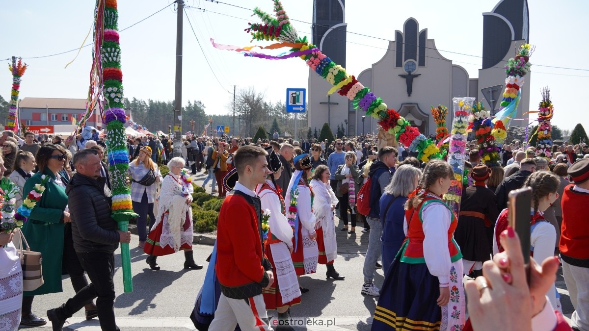 Niedziela Palmowa 2025 w Łysych [13.04.2025] - zdjęcie #164 - eOstroleka.pl
