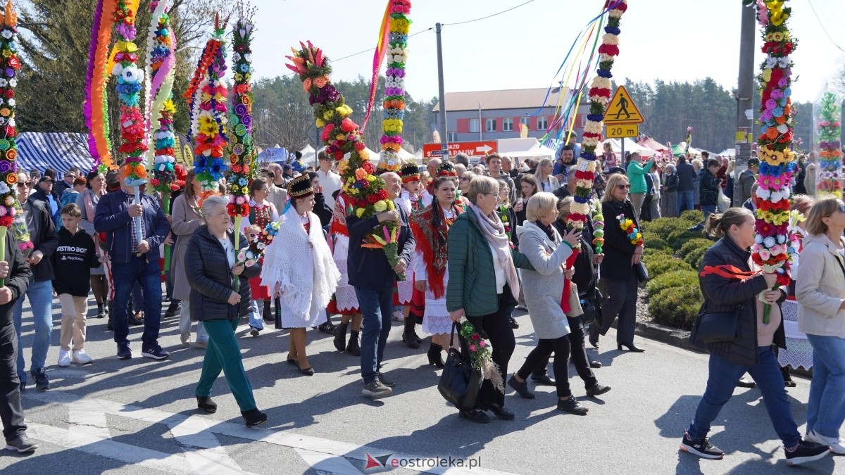 Niedziela Palmowa 2025 w Łysych [13.04.2025] - zdjęcie #152 - eOstroleka.pl
