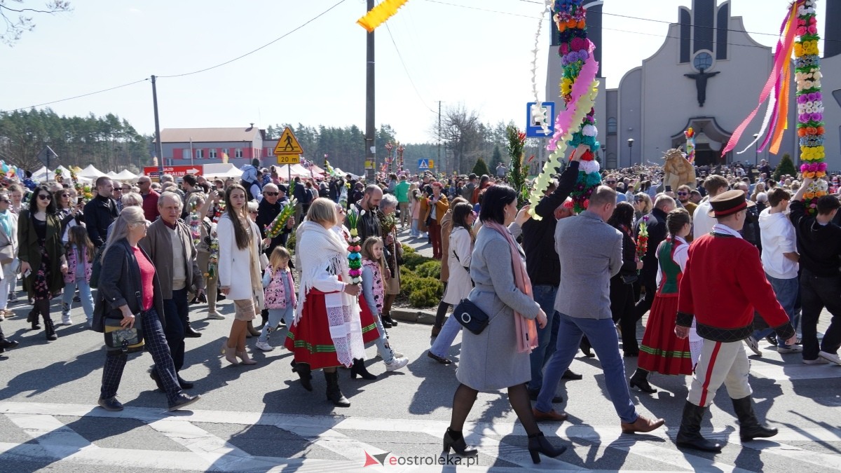 Niedziela Palmowa 2025 w Łysych [13.04.2025] - zdjęcie #143 - eOstroleka.pl