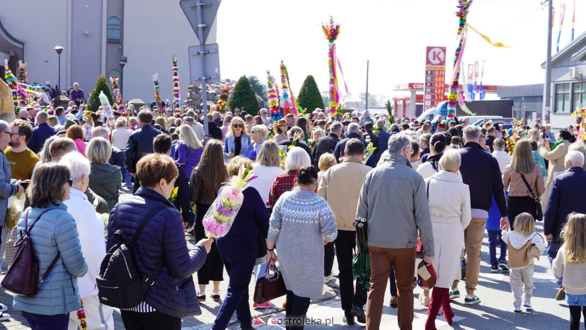 Niedziela Palmowa 2025 w Łysych [13.04.2025] - zdjęcie #128 - eOstroleka.pl
