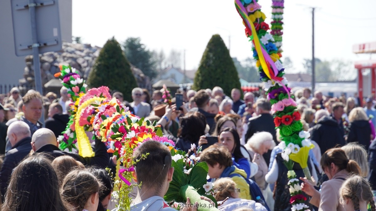 Niedziela Palmowa 2025 w Łysych [13.04.2025] - zdjęcie #90 - eOstroleka.pl