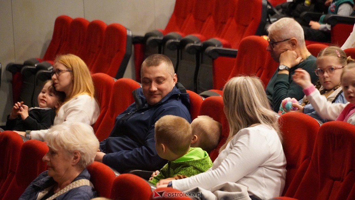 Spektakl Koziołek Matołek i jego przygody [13.04.2025] - zdjęcie #28 - eOstroleka.pl