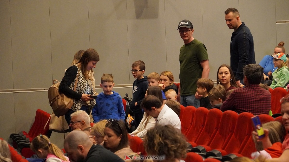 Spektakl Koziołek Matołek i jego przygody [13.04.2025] - zdjęcie #22 - eOstroleka.pl