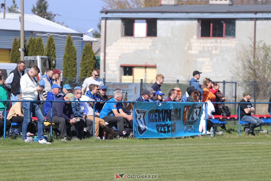 Rzekunianka Rzekuń - GKS Strzegowo [13.04.2025] - zdjęcie #31 - eOstroleka.pl