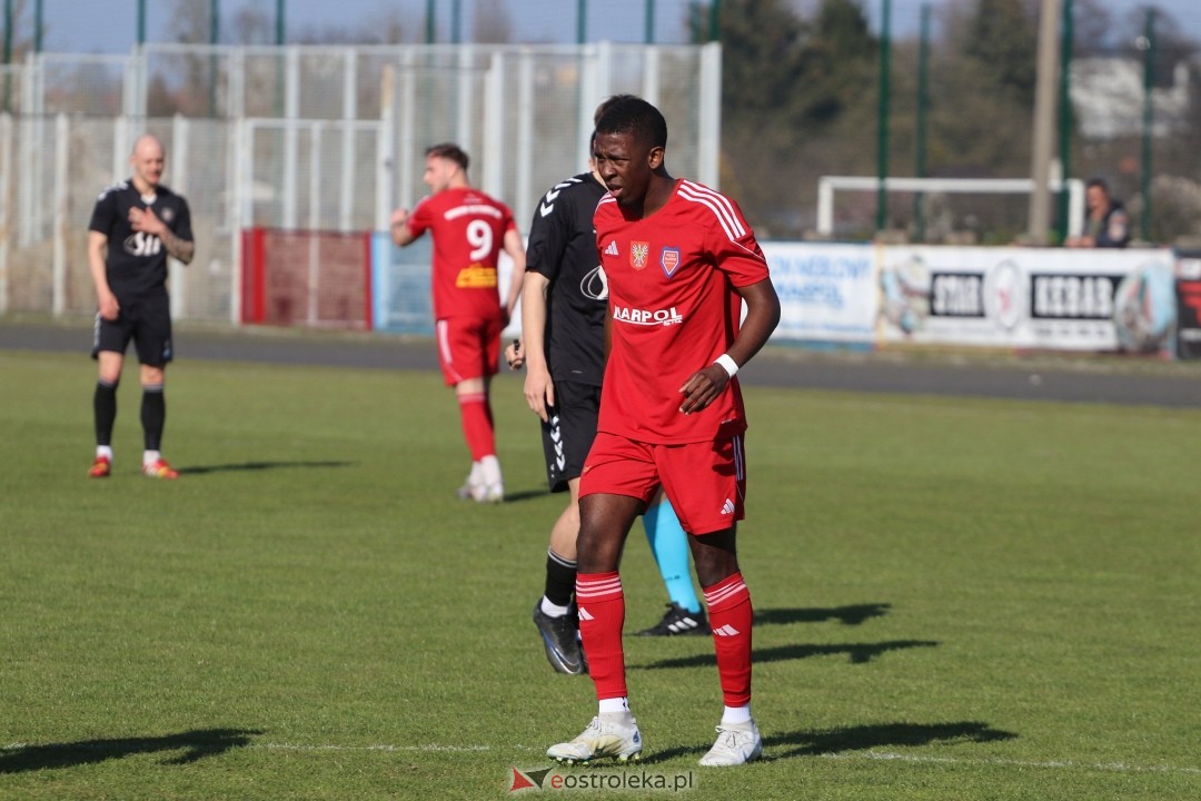 Narew Ostrołęka - Polonia II Warszawa [13.04.2025] - zdjęcie #1 - eOstroleka.pl