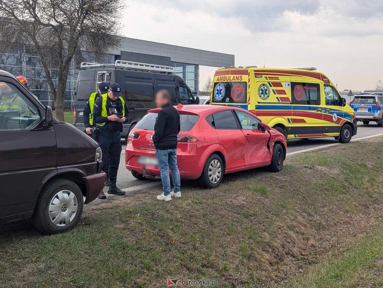 Wypadek w Olszewie-Borkach [14.04.2025] - zdjęcie #19 - eOstroleka.pl