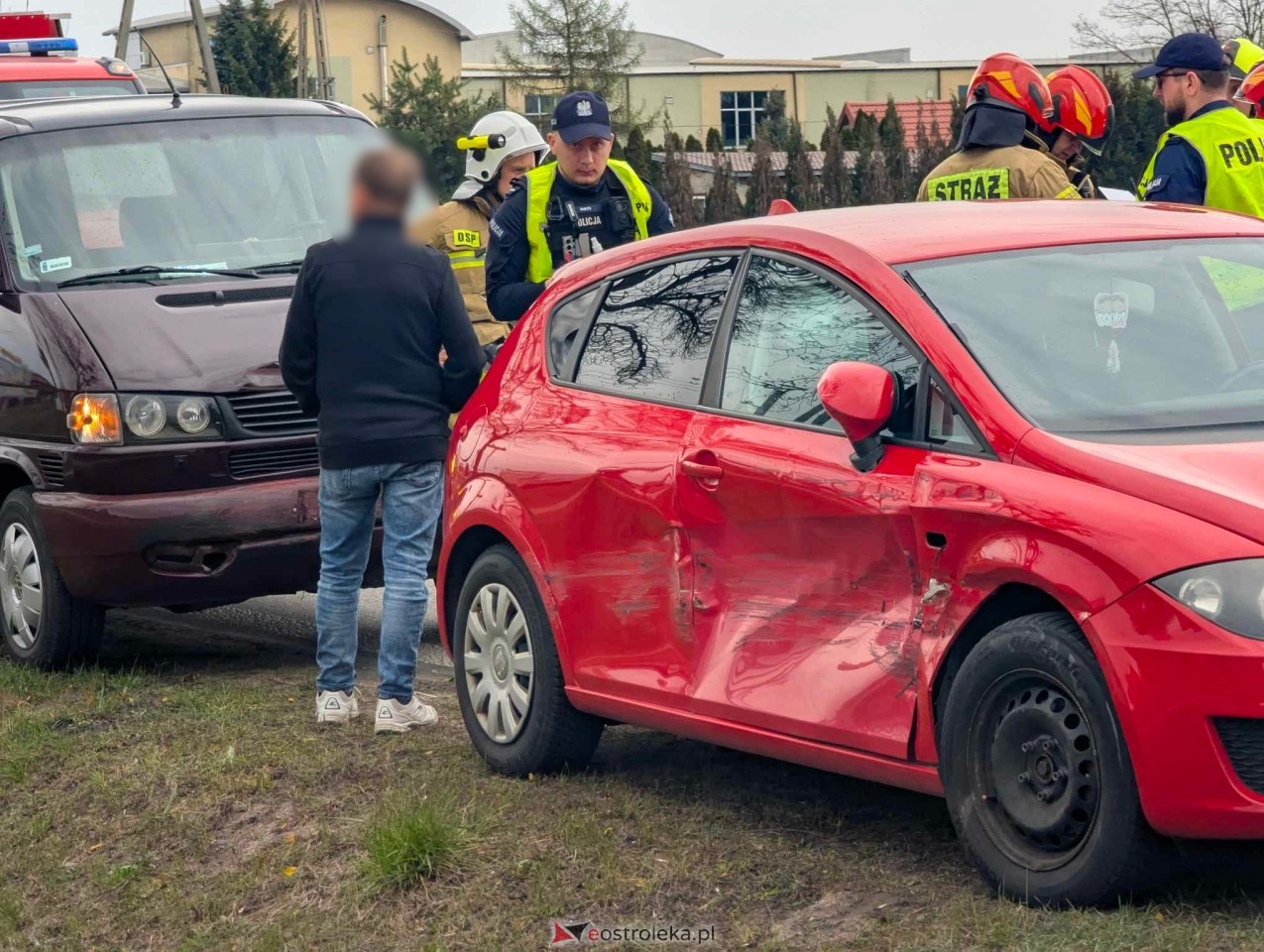 Wypadek w Olszewie-Borkach [14.04.2025] - zdjęcie #6 - eOstroleka.pl