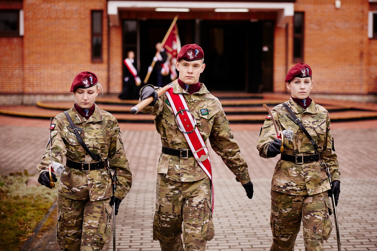 85. rocznica Zbrodni Katyńskiej - uroczystości w Ostrołęce [11.04.2025] - zdjęcie #28 - eOstroleka.pl