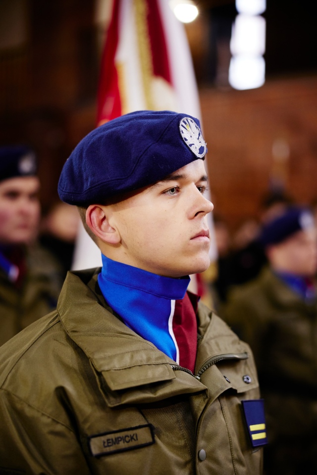 85. rocznica Zbrodni Katyńskiej - uroczystości w Ostrołęce [11.04.2025] - zdjęcie #22 - eOstroleka.pl