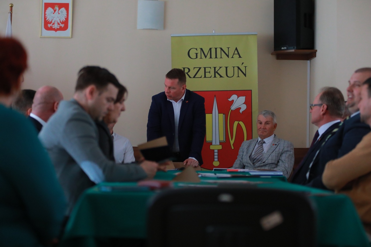 Sesja Rady Gminy w Rzekuniu [10.04.2025] - zdjęcie #30 - eOstroleka.pl