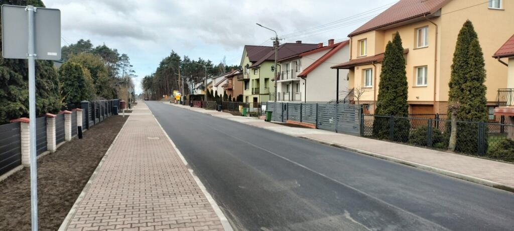 Przebudowa drogi Kadzidło - Jeglijowiec - Gleba - odbiór kolejnego etau [16.04.2025] - zdjęcie #18 - eOstroleka.pl