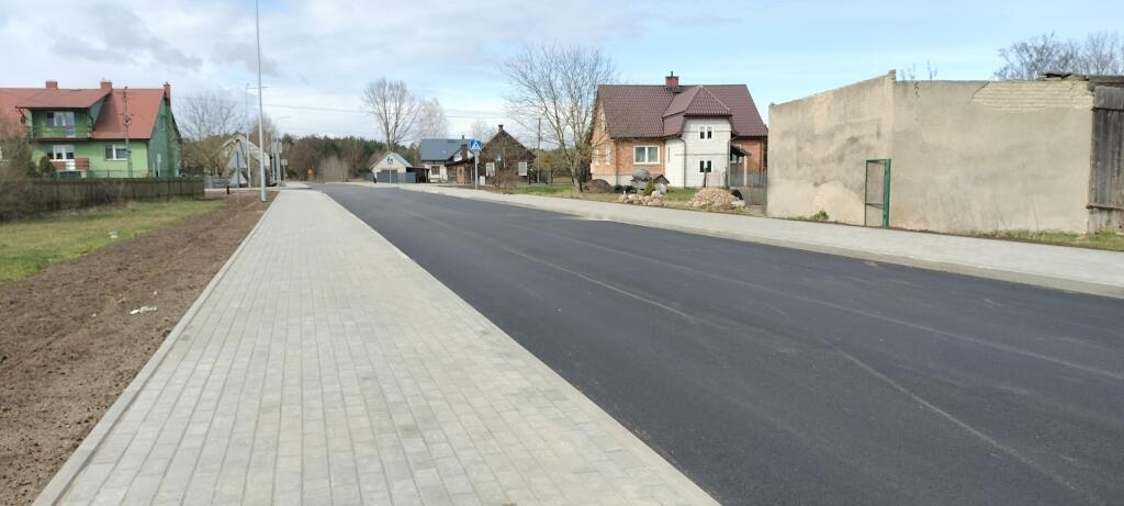 Przebudowa drogi Kadzidło - Jeglijowiec - Gleba - odbiór kolejnego etau [16.04.2025] - zdjęcie #6 - eOstroleka.pl