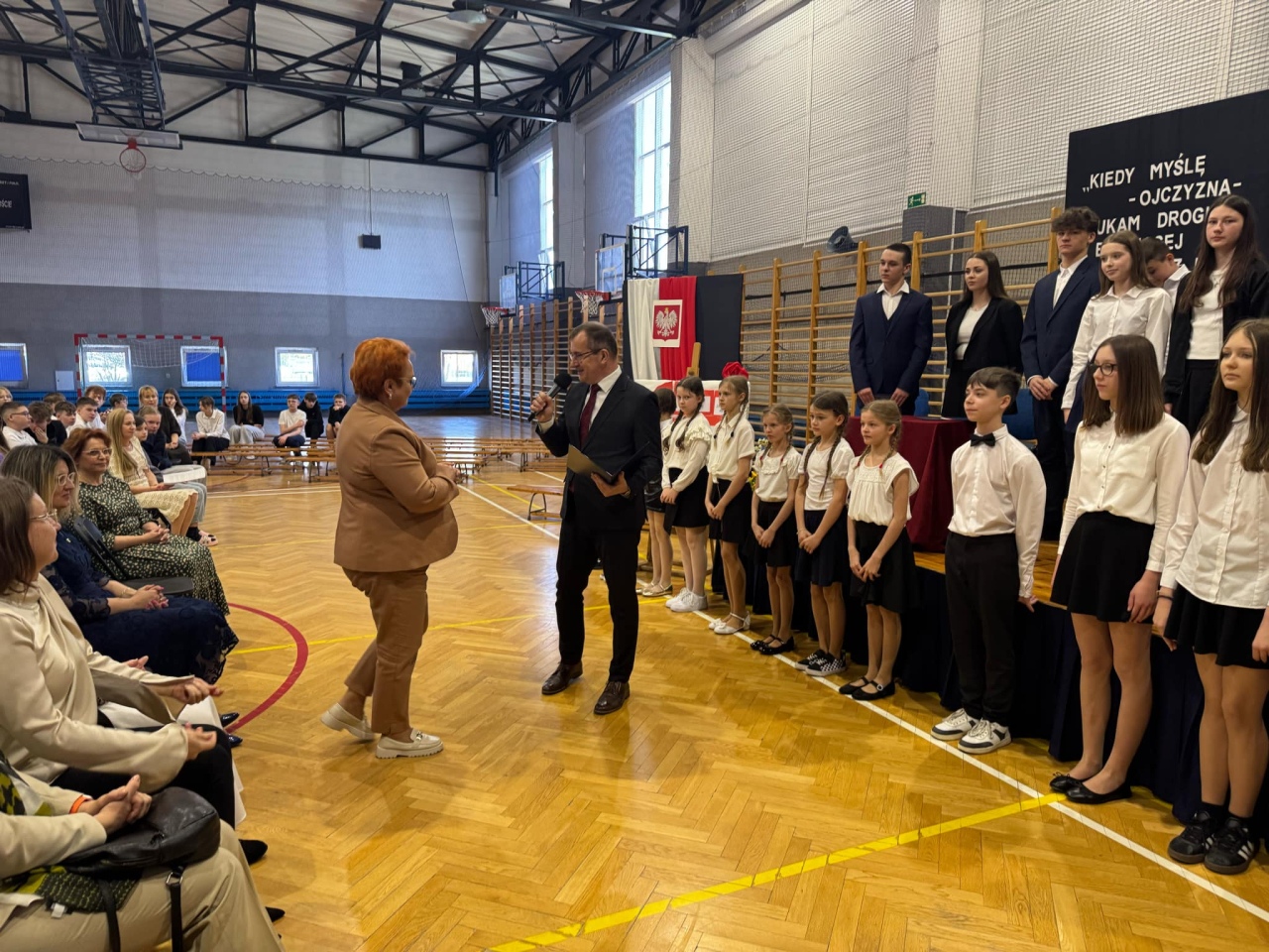 Tysiąclecie Królestwa Polskiego uczczone w Szkole Podstawowej nr 10 w Ostrołęce [15.04.2025] - zdjęcie #25 - eOstroleka.pl