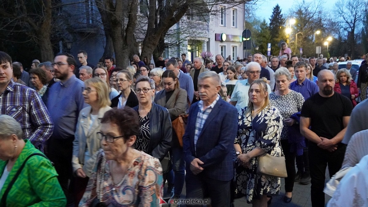 Droga Krzyżowa klasztor Ostrołęka [18.04.2025] - zdjęcie #18 - eOstroleka.pl