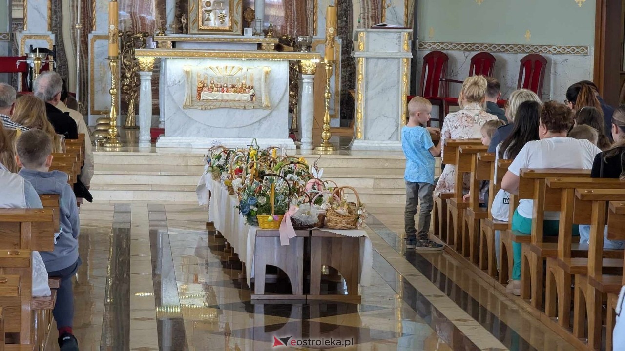 Święcenie Pokarmów w ostrołęckich parafiach [19.04.2025] - zdjęcie #178 - eOstroleka.pl