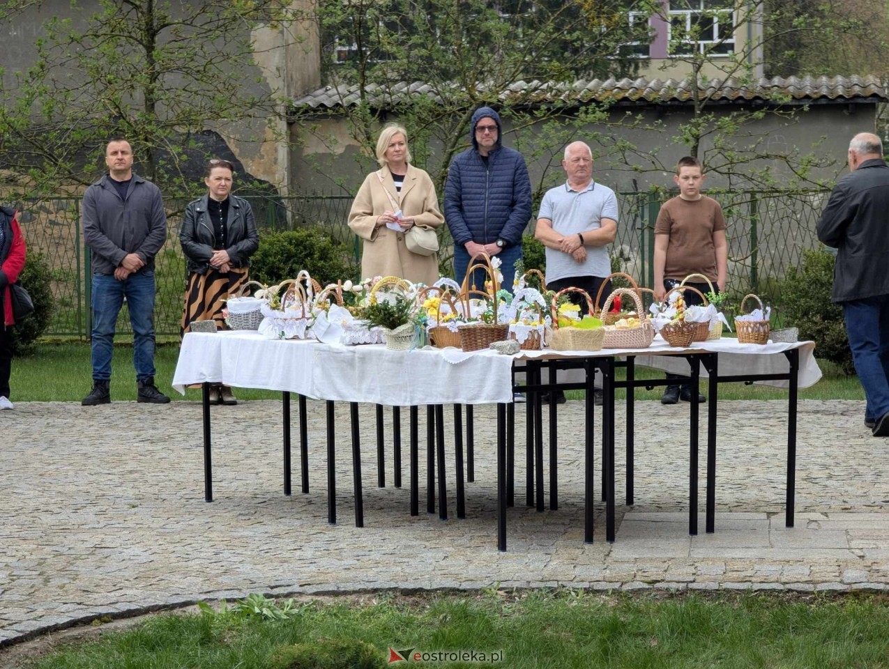 Święcenie Pokarmów w ostrołęckich parafiach [19.04.2025] - zdjęcie #146 - eOstroleka.pl