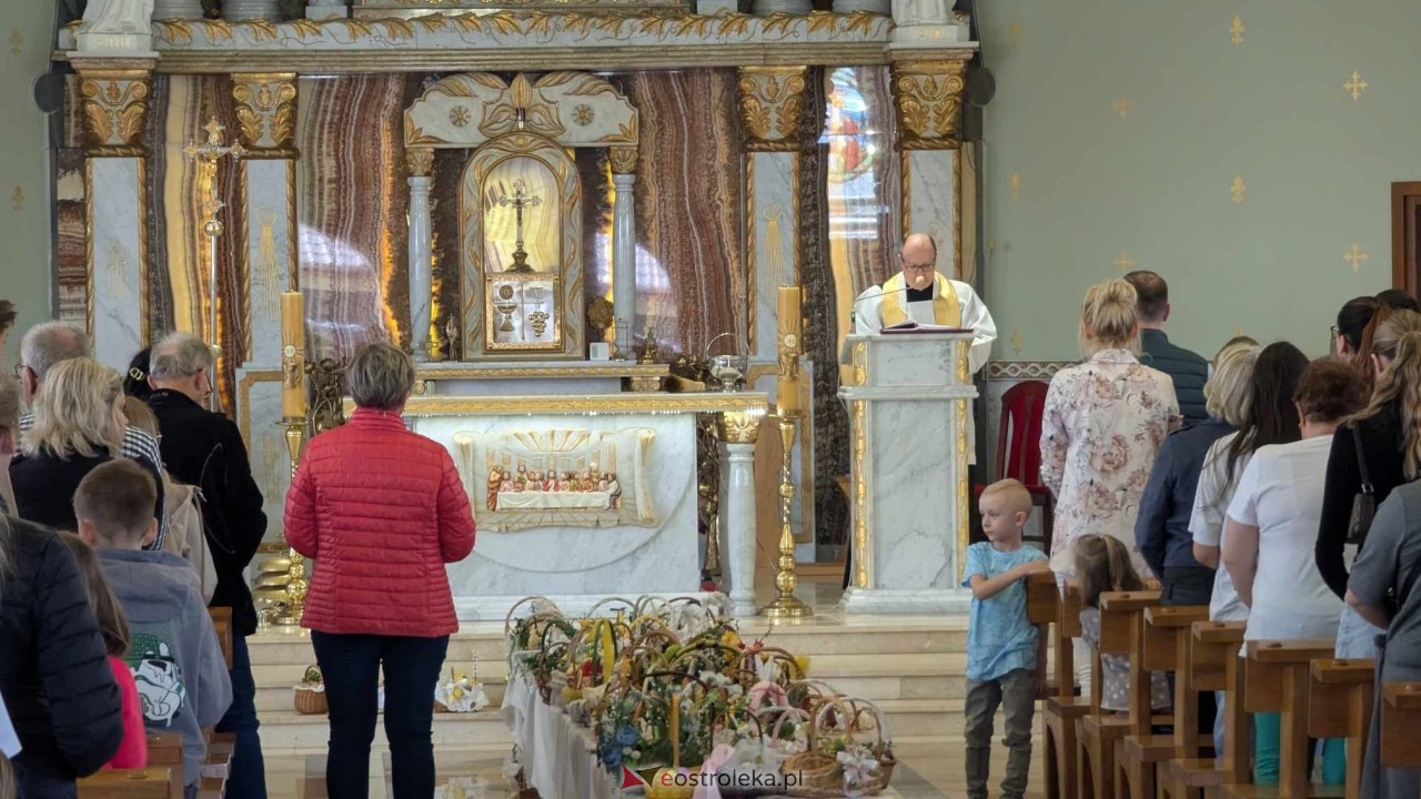 Święcenie Pokarmów w ostrołęckich parafiach [19.04.2025] - zdjęcie #156 - eOstroleka.pl