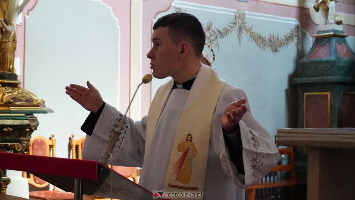 Święcenie Pokarmów w ostrołęckich parafiach [19.04.2025] - zdjęcie #30 - eOstroleka.pl