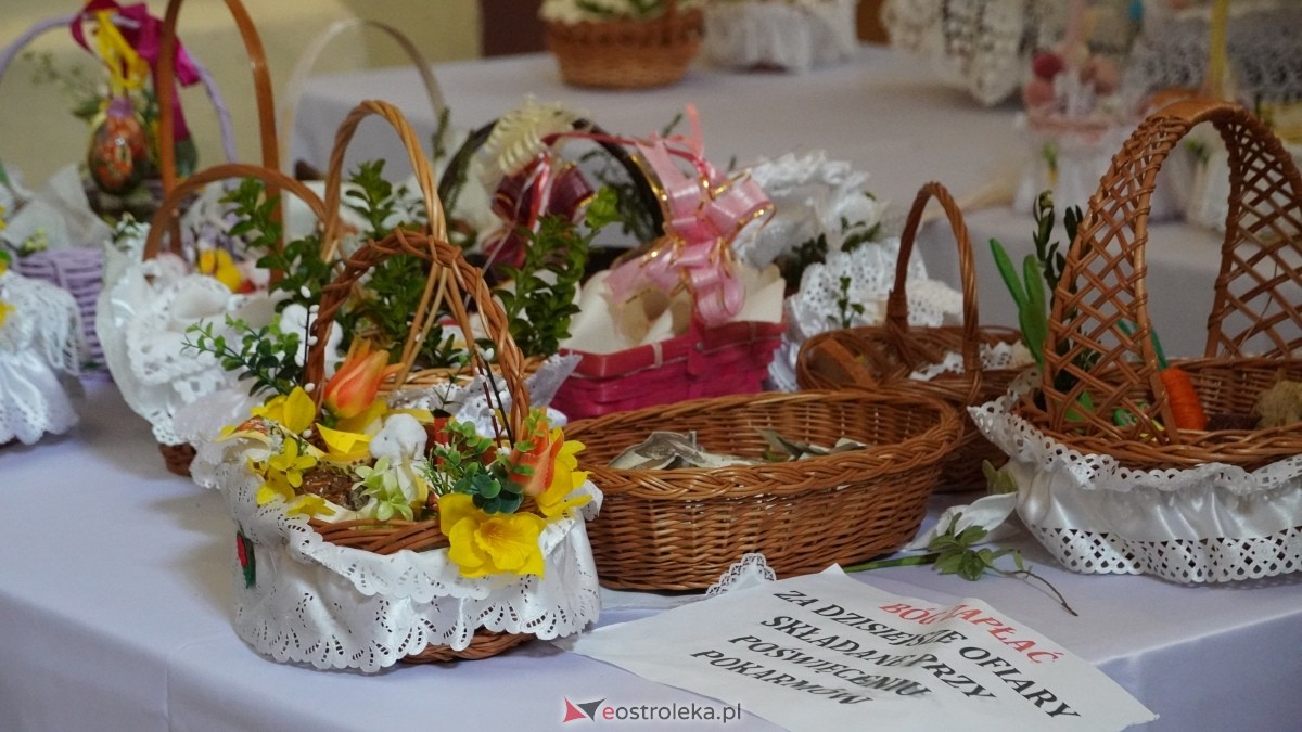 Święcenie Pokarmów w ostrołęckich parafiach [19.04.2025] - zdjęcie #26 - eOstroleka.pl