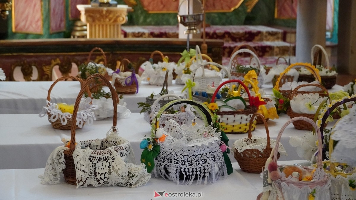 Święcenie Pokarmów w ostrołęckich parafiach [19.04.2025] - zdjęcie #17 - eOstroleka.pl