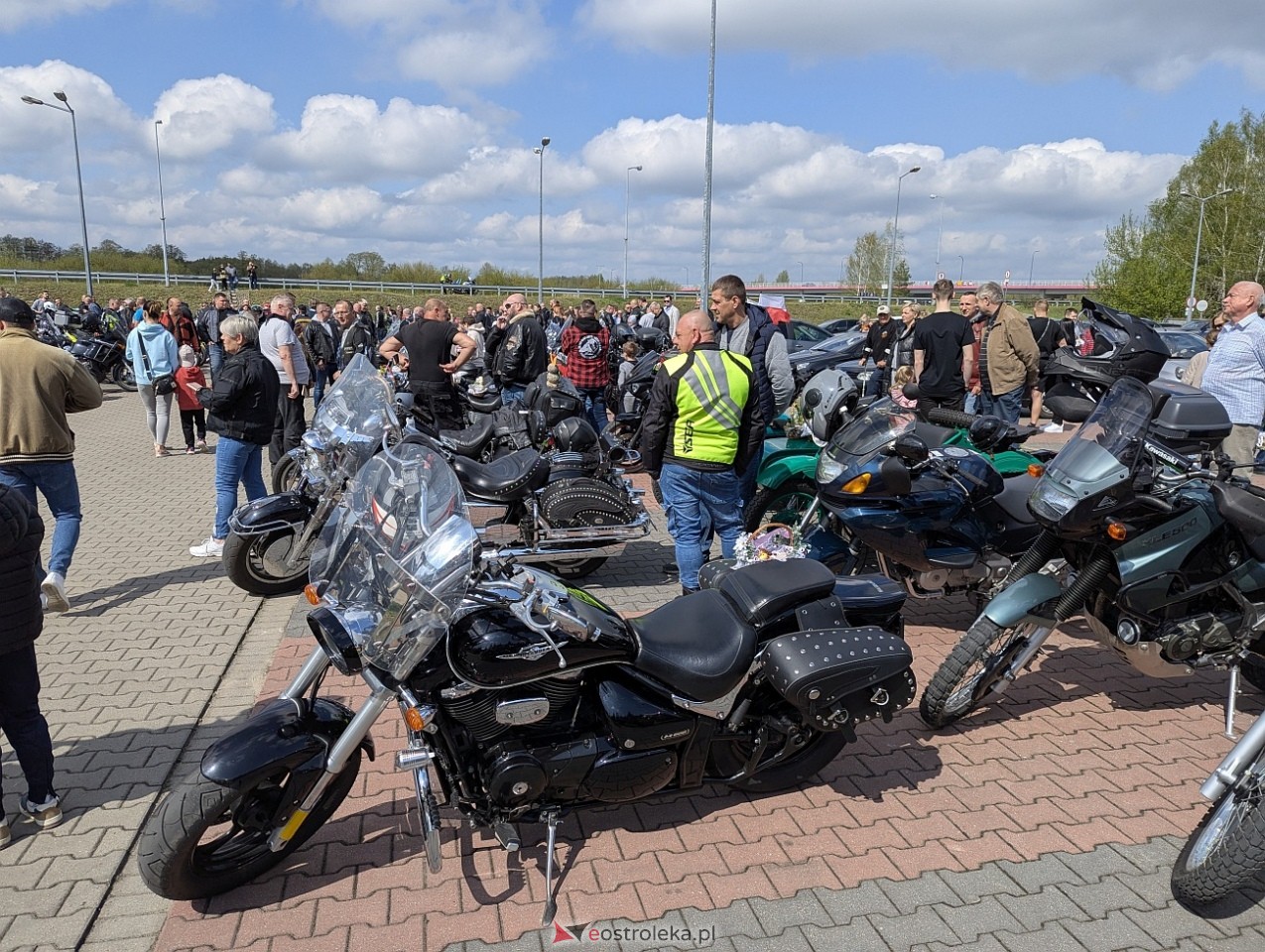 Motoświęconka 2025: Wielkanocna tradycja w Farze [19.04.2025] - zdjęcie #80 - eOstroleka.pl