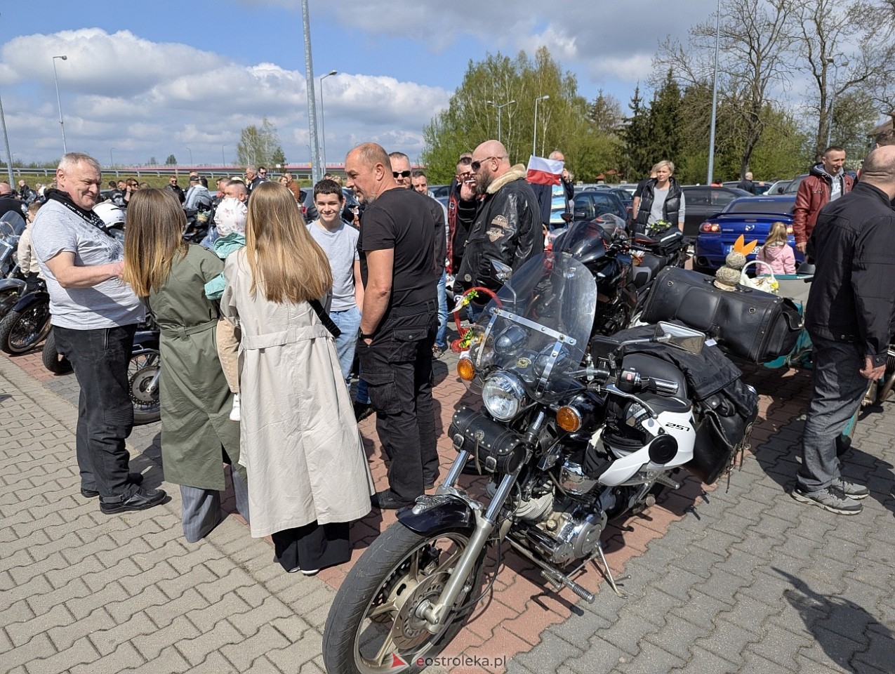 Motoświęconka 2025: Wielkanocna tradycja w Farze [19.04.2025] - zdjęcie #75 - eOstroleka.pl