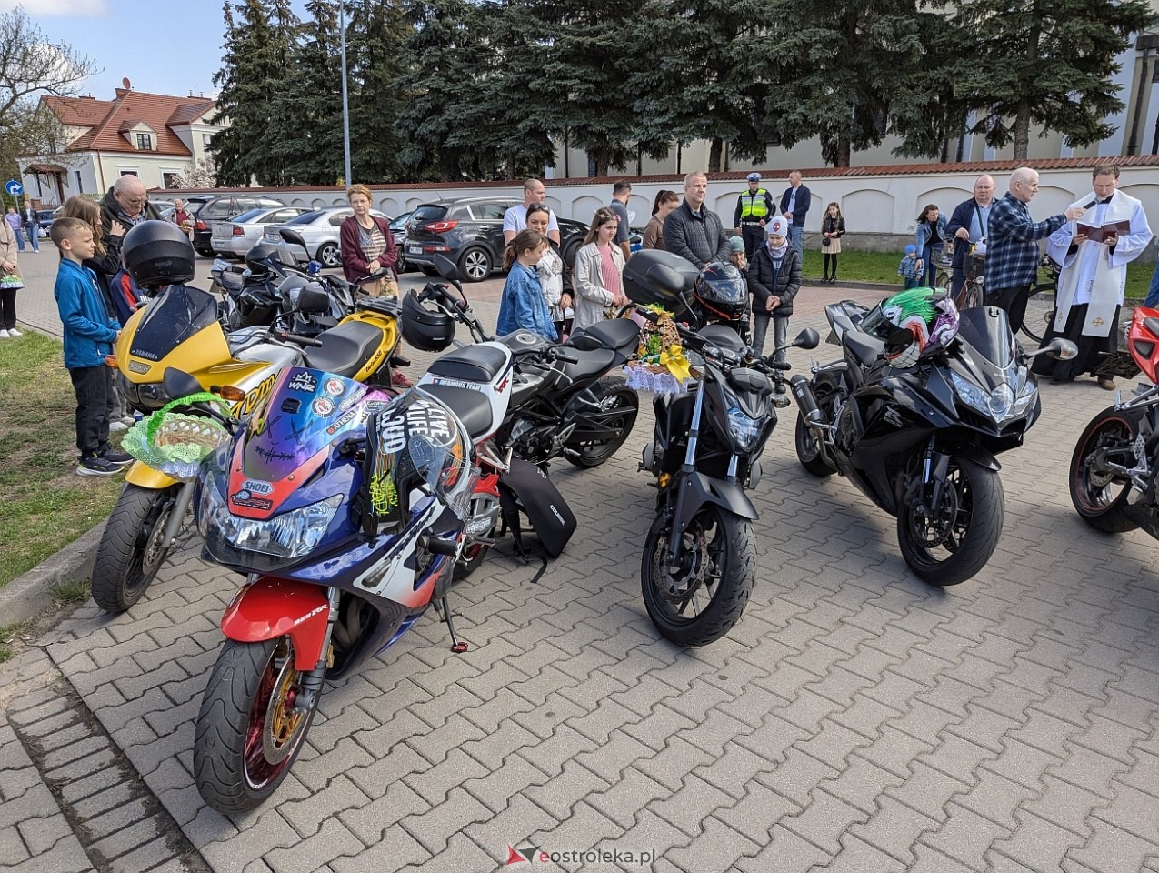 Motoświęconka 2025: Wielkanocna tradycja w Farze [19.04.2025] - zdjęcie #55 - eOstroleka.pl