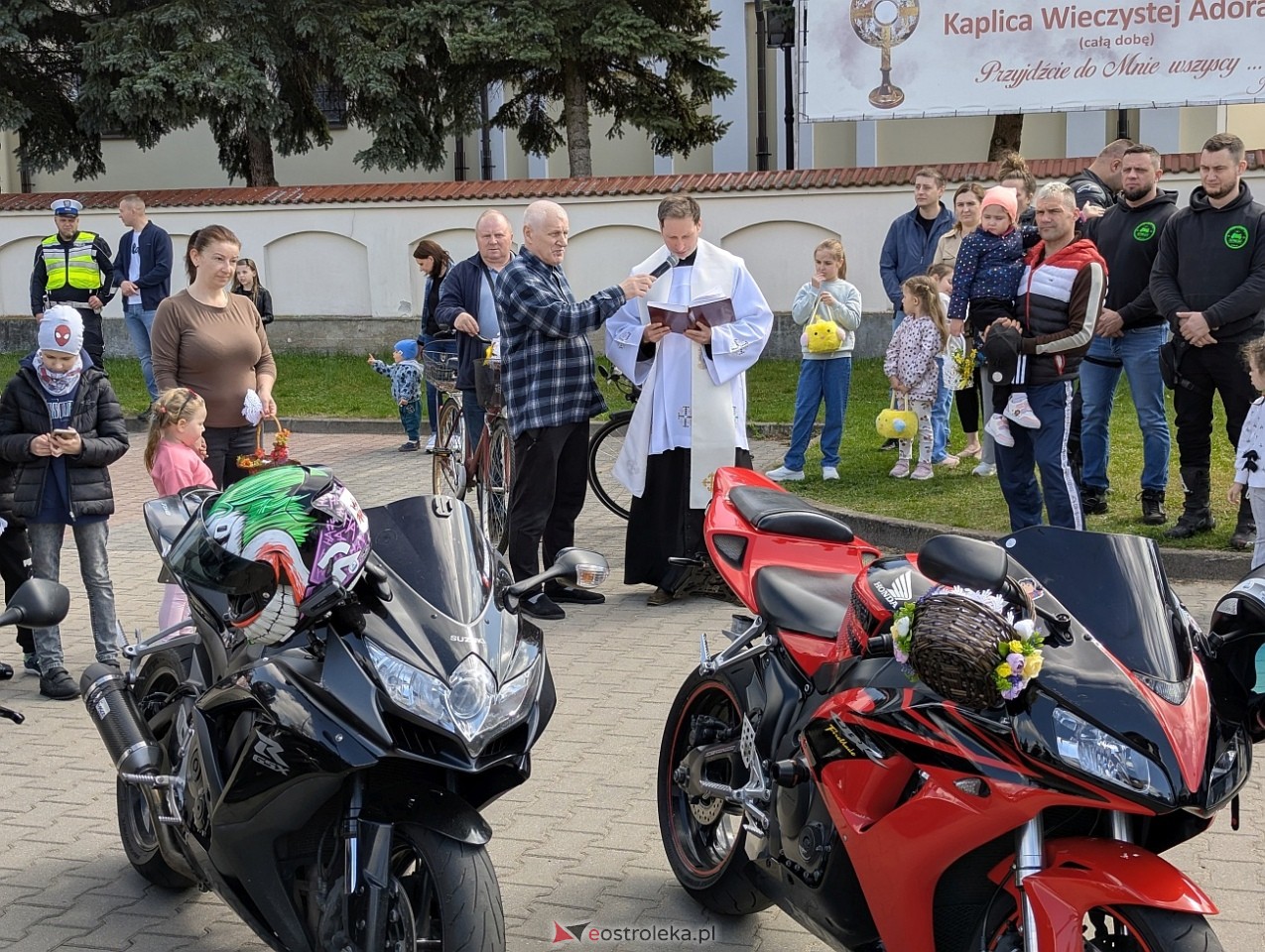 Motoświęconka 2025: Wielkanocna tradycja w Farze [19.04.2025] - zdjęcie #54 - eOstroleka.pl