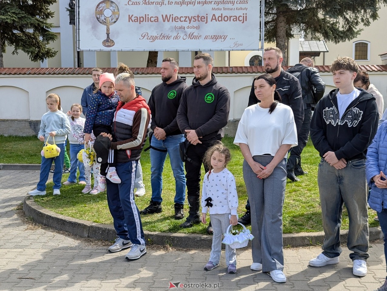 Motoświęconka 2025: Wielkanocna tradycja w Farze [19.04.2025] - zdjęcie #52 - eOstroleka.pl