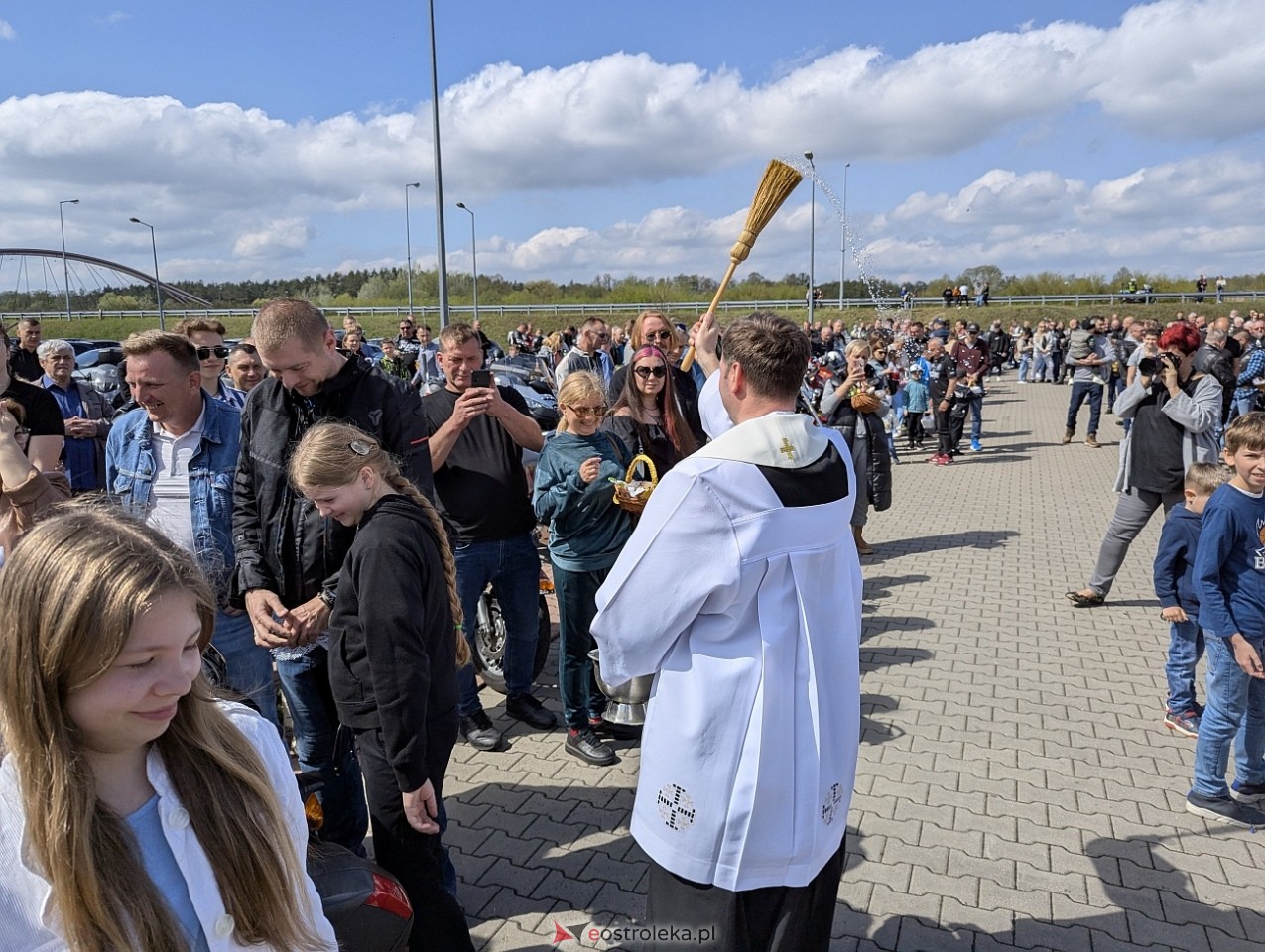 Motoświęconka 2025: Wielkanocna tradycja w Farze [19.04.2025] - zdjęcie #39 - eOstroleka.pl