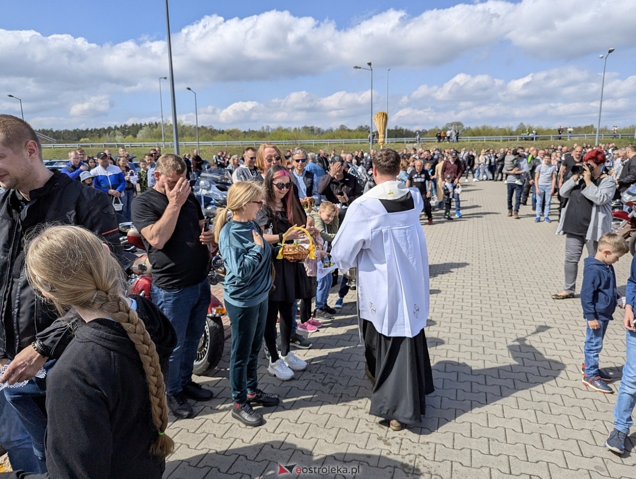 Motoświęconka 2025: Wielkanocna tradycja w Farze [19.04.2025] - zdjęcie #38 - eOstroleka.pl