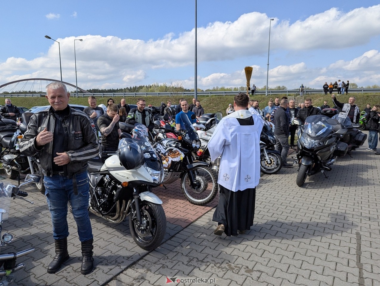 Motoświęconka 2025: Wielkanocna tradycja w Farze [19.04.2025] - zdjęcie #25 - eOstroleka.pl