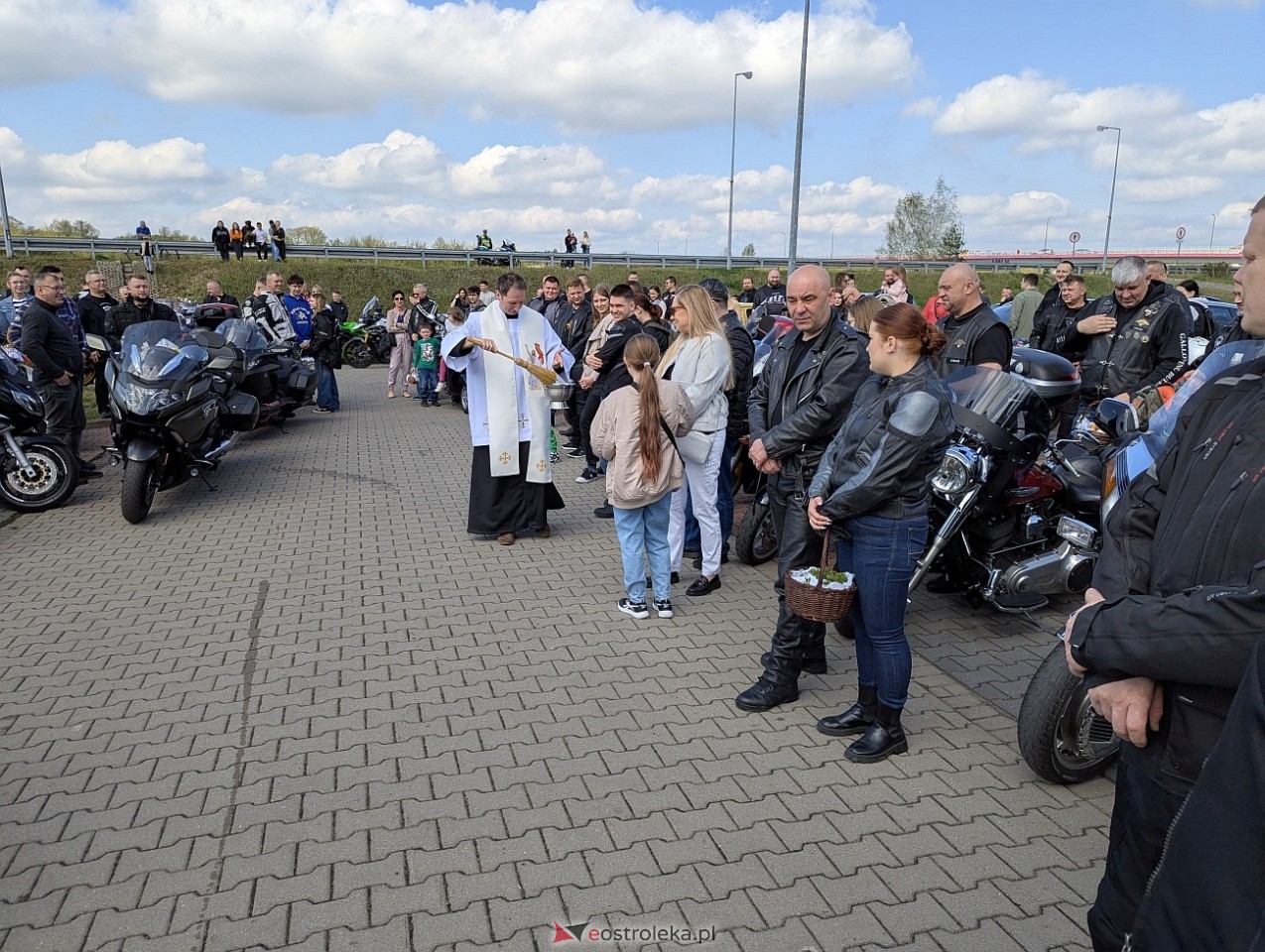 Motoświęconka 2025: Wielkanocna tradycja w Farze [19.04.2025] - zdjęcie #22 - eOstroleka.pl