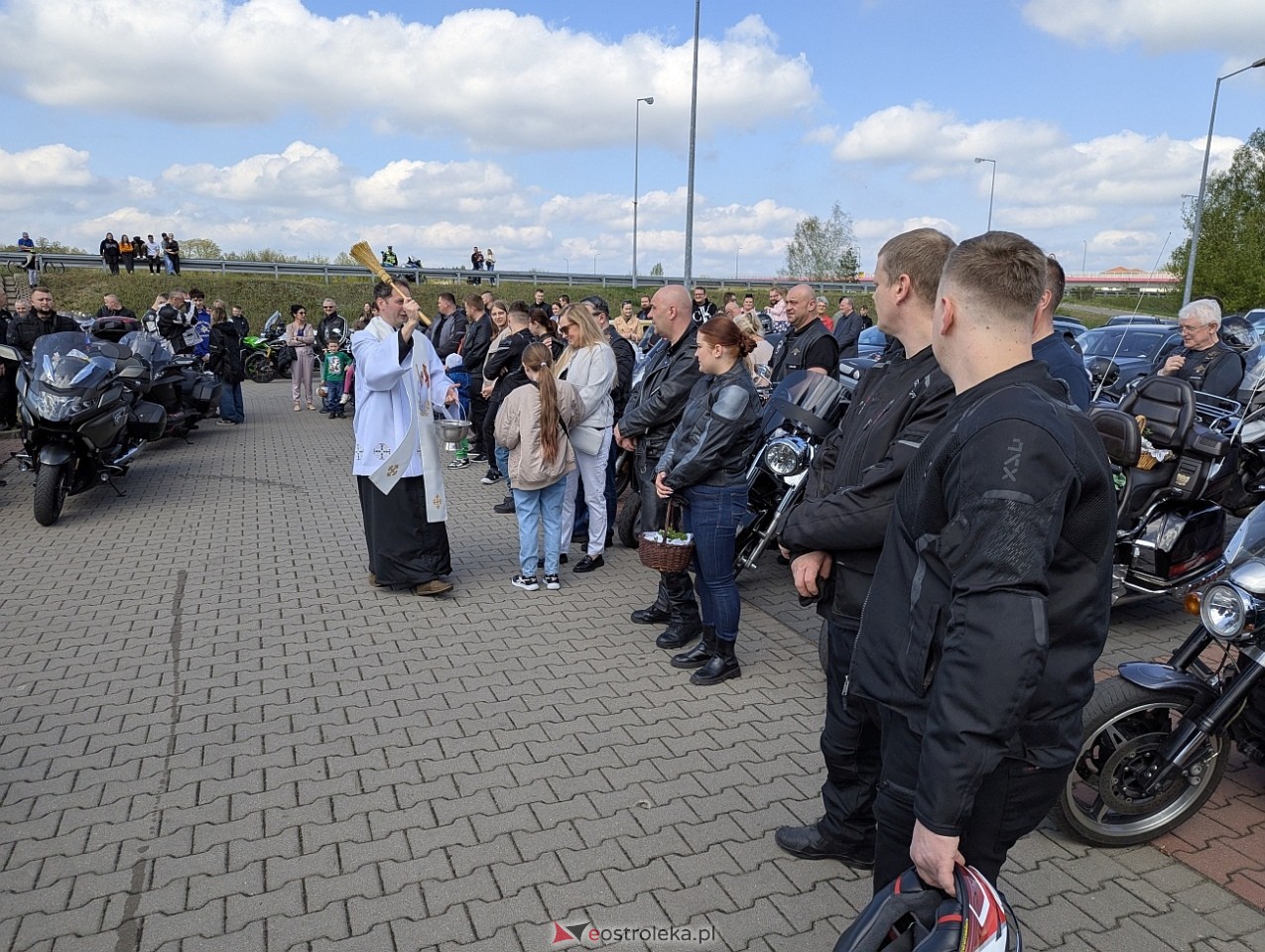Motoświęconka 2025: Wielkanocna tradycja w Farze [19.04.2025] - zdjęcie #21 - eOstroleka.pl